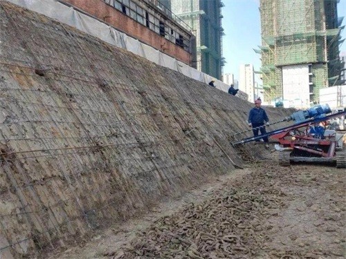 汇川建筑边坡支护